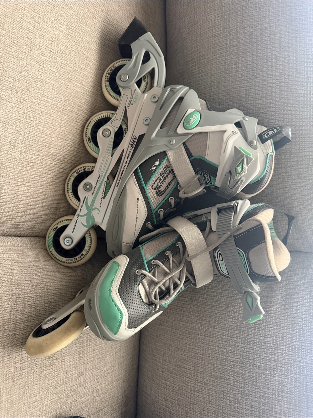 Adjustable Inline Skate - Gray & Mint Green